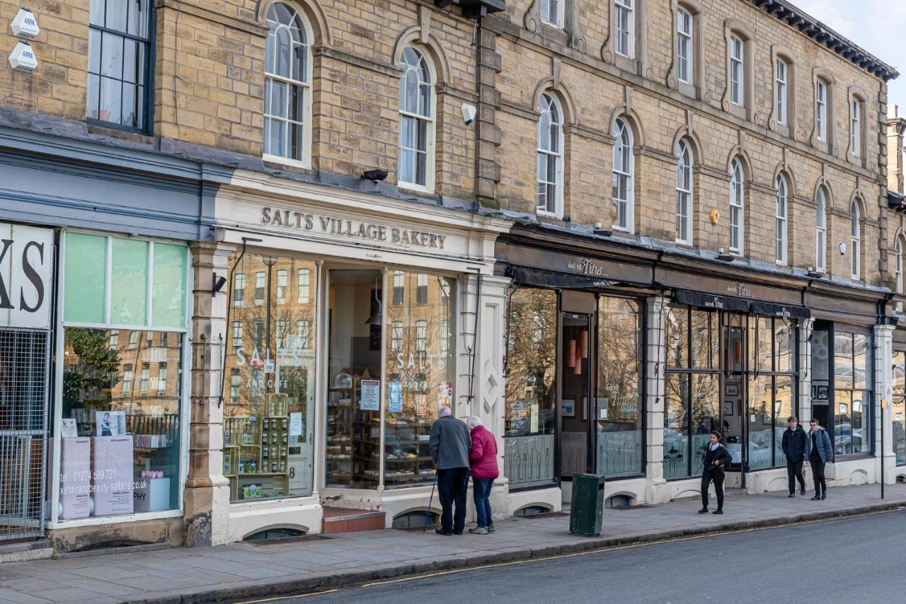 Riverside Balcony Apartment With Parking Just Minutes To Saltaire Shipley (West Yorkshire) Extérieur photo